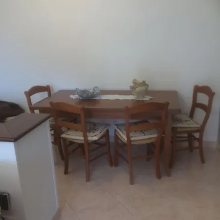 terrazza sul mare e parcheggio *